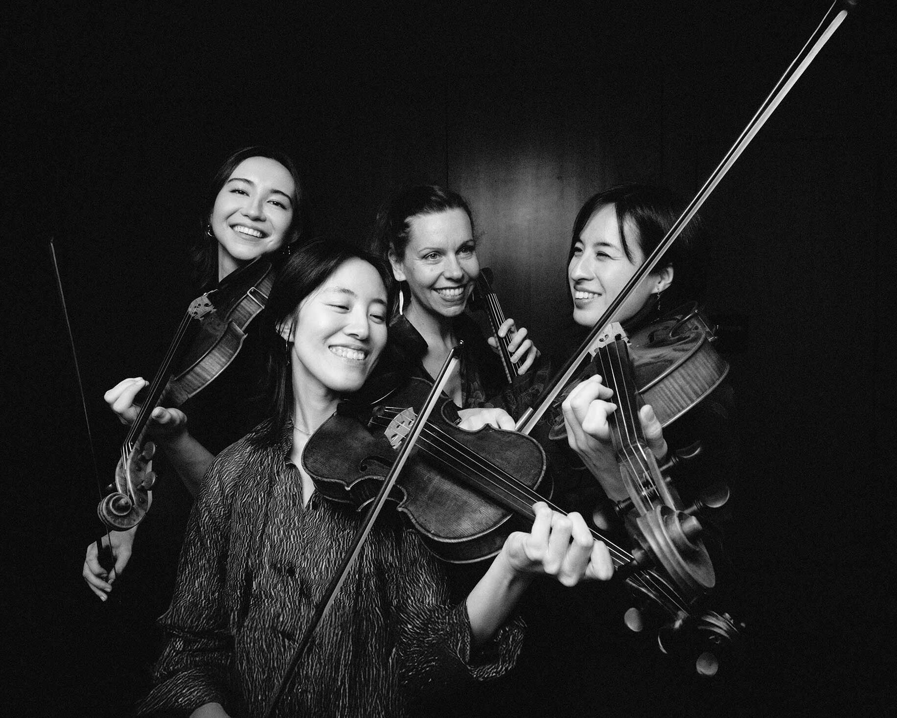 Mi-Sa Yang & Sophie Williams, violines Yuko Hara, viola Joëlle Martinez, violonchelo